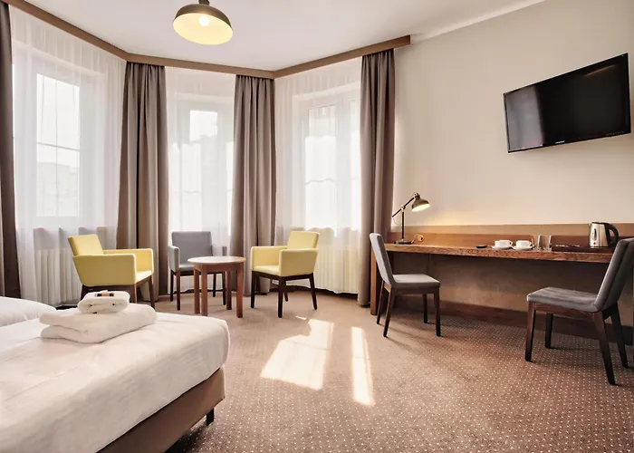 Daniel Griffin By Artery