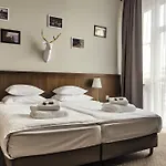 Daniel Griffin By Artery Apartahotel 4*
