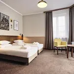 Apartahotel Daniel Griffin By Artery 4*