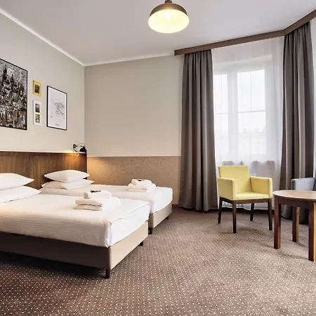 Daniel Griffin By Artery