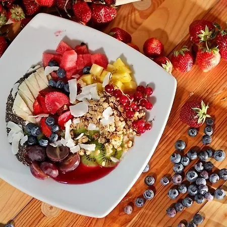 Daniel Griffin By Artery 4*