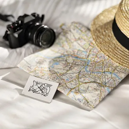 Daniel Griffin By Artery 4* Kraków