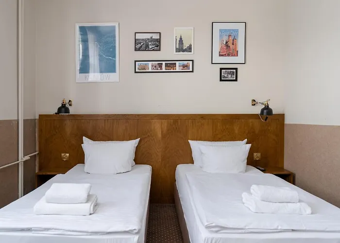 Aparthotel Daniel Griffin By Artery 4*