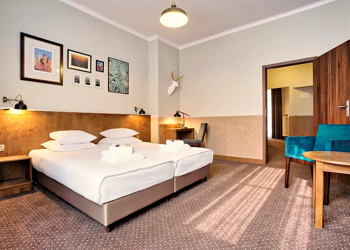 Daniel Griffin By Artery