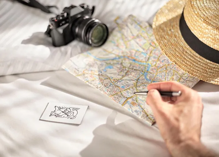 Daniel Griffin By Artery Aparthotel