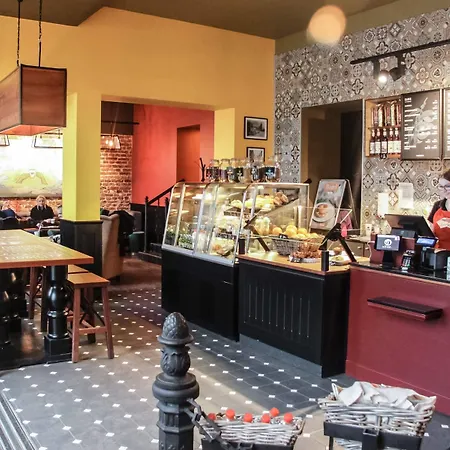 Daniel Griffin By Artery