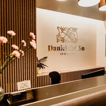 Daniel Griffin By Artery 4* Krakov