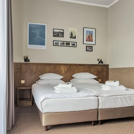 Daniel Griffin By Artery Krakov