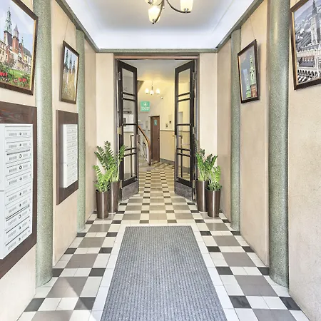 Daniel Griffin By Artery Krakov