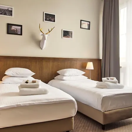 Daniel Griffin By Artery Krakov