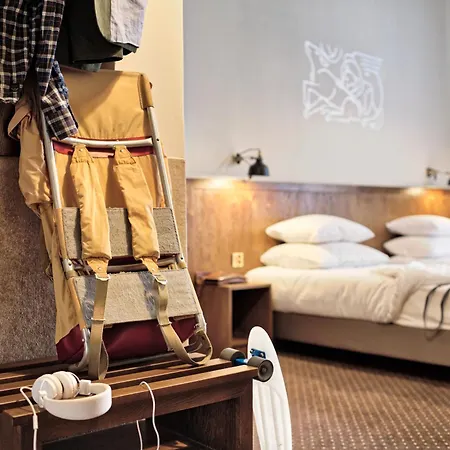 Daniel Griffin By Artery 4* Krakov